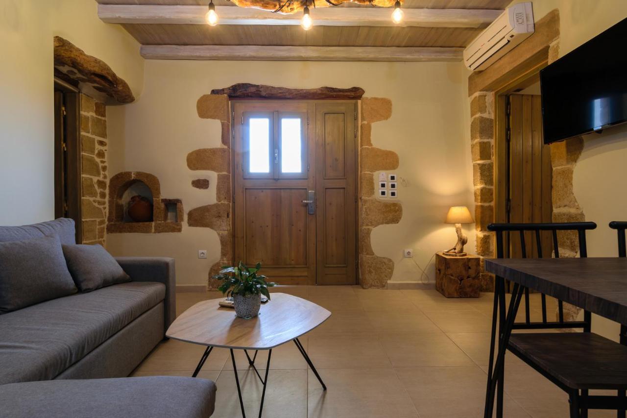 Effrosini Traditional Home Nopigia Exterior photo